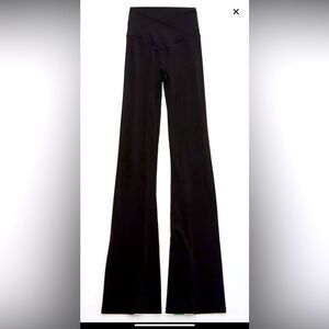 Aerie black flare leggings